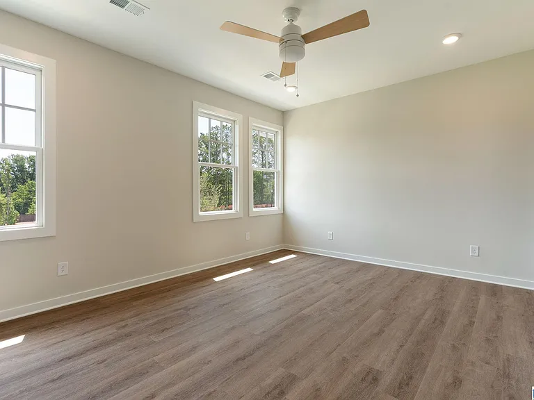 1191 Windsor Dr — Photo 20