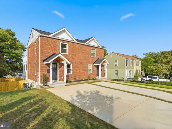 2404 Riverview Ter, Alexandria, VA 22303