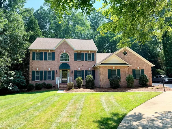 106 Mist Valley Dr, Salisbury, NC 28146