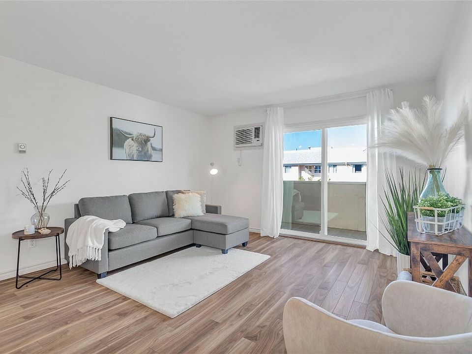 1st image of 3160 De Montreuil Ct Unit 401