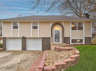 1923 SW 5th St, Blue Springs, MO 64014