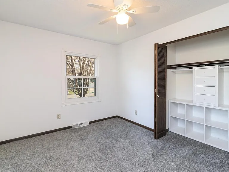 919 Forest Dr — Photo 23
