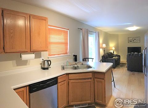 4th image of 503 Broadview Dr