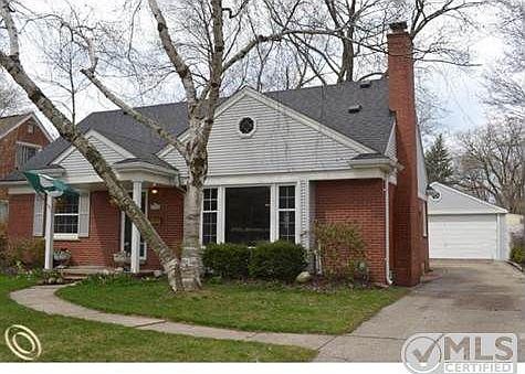 View To 2 Car Garage