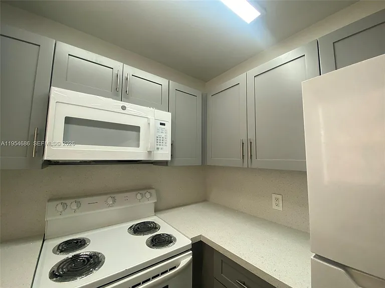 11350 SW 3rd St #A — Photo 6
