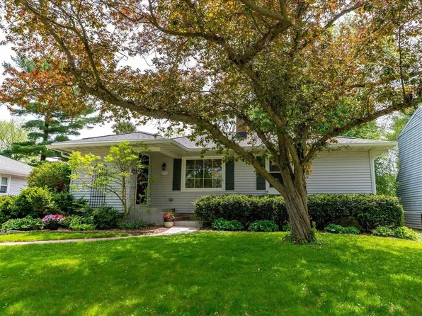 4131 South Sunset COURT, Madison, WI 53705