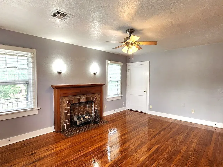 1403 N Miller Blvd — Photo 6