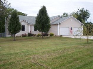 132 Daniel Boone Trl, Winfield, MO 63389