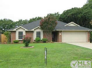 509 Addison St, Lake Dallas, TX 75065