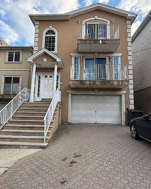 2nd image of 55 71st St