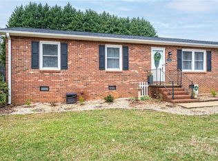 1281 Little Rd, Newton, NC 28658