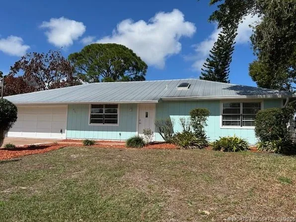 921 SW Cairo Ave, Port Saint Lucie, FL 34953