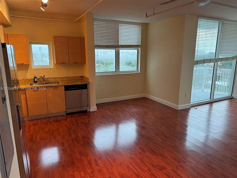 3180 SW 22nd St #701 — Photo 11
