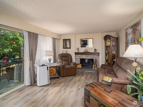 4th image of 8501 Zircon Drive SW #D-57