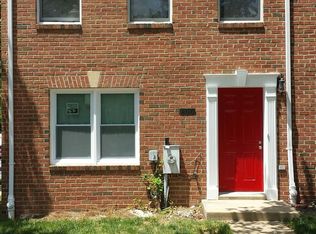 800 Hr Dr SE, Washington, DC 20032