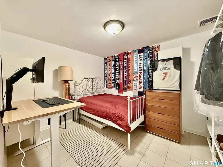 23 Sleepyhollow Dr — Photo 25