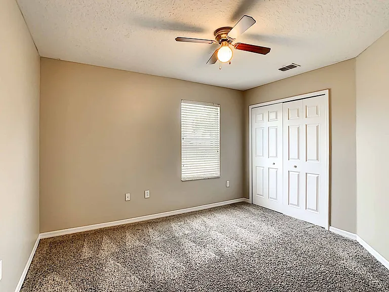 4824 River Gem Ave — Photo 22
