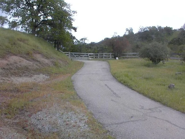 40516 Partridge Ln, Squaw Valley, CA 93675