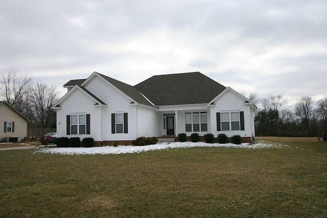 1st image of 1027 Lois Ln