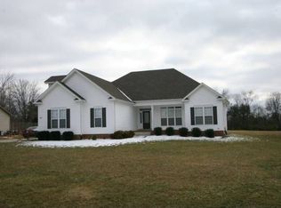 1027 Lois Ln, Bowling Green, KY 42104