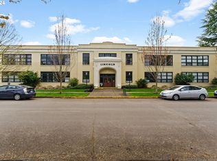 650 W 12th Ave APT 202, Eugene, OR 97402