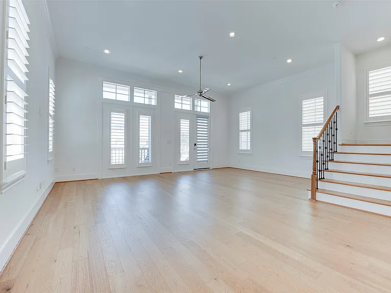 8736 Oak Kolbe Ln — Photo 5