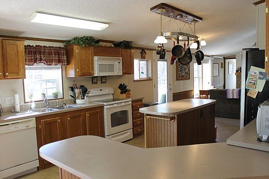 4th image of 123 County Road 2303