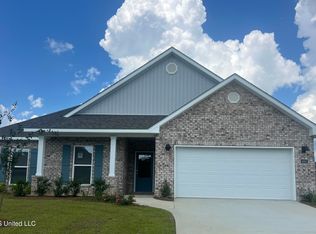 4991 Fern Dr, Diberville, MS 39540