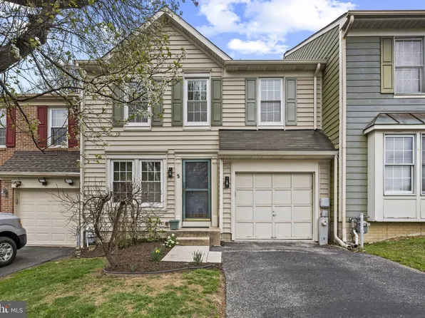 5 Wincrest Ct, Baltimore, MD 21208
