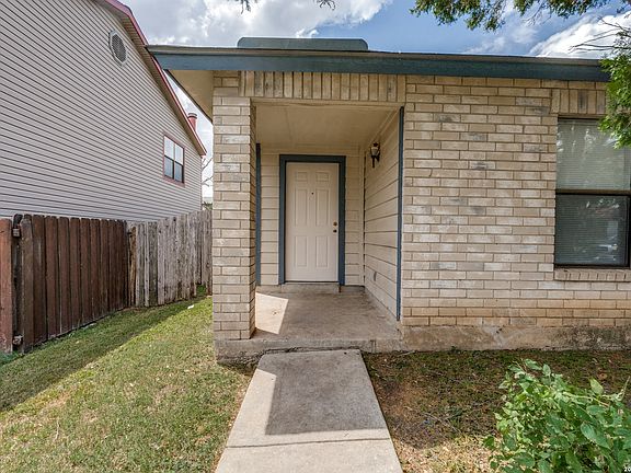 4th image of 8058 CHESTNUT BARR DR