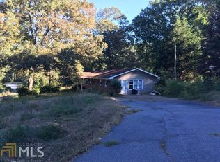 74 Water Oak Dell Dr, Lavonia, GA 30553