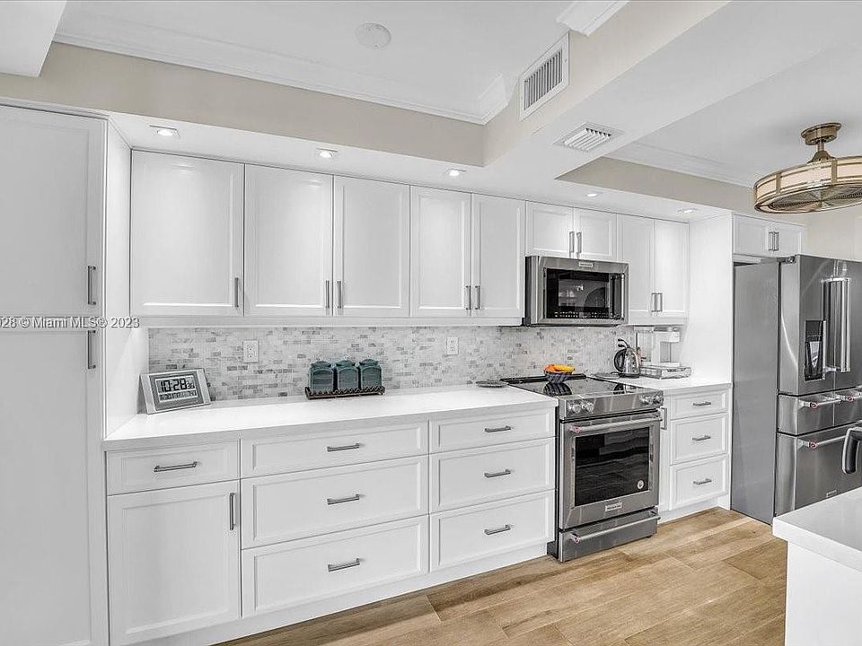 1st image of 4000 Towerside Ter APT 1507