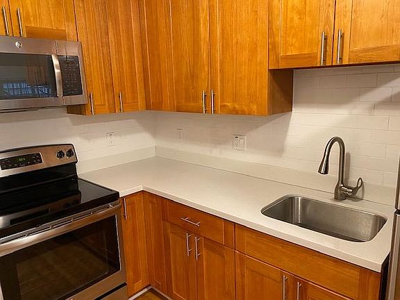 2nd image of 1235 16th Ave APT 2