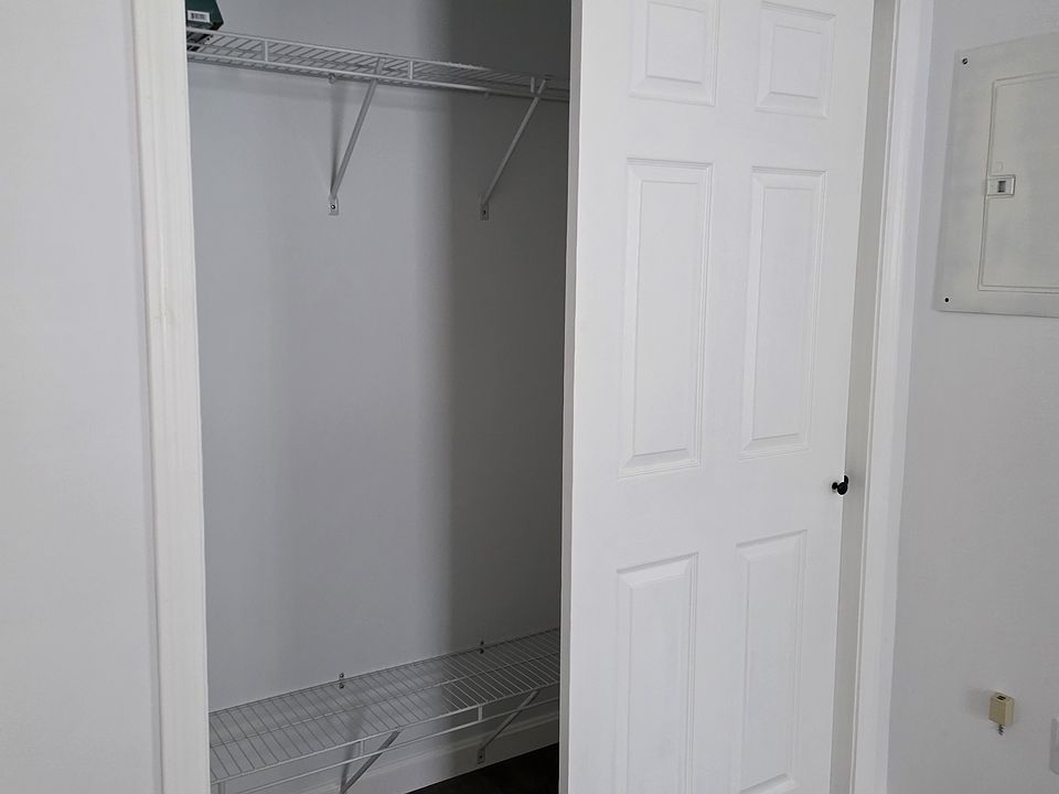 Bedroom Closet