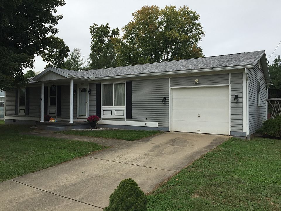 1st image of 208 Lincolnshire Dr