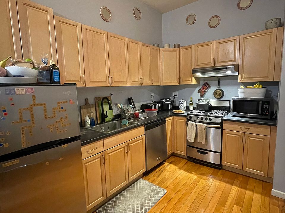 1st image of 456 W 57th St APT 5A