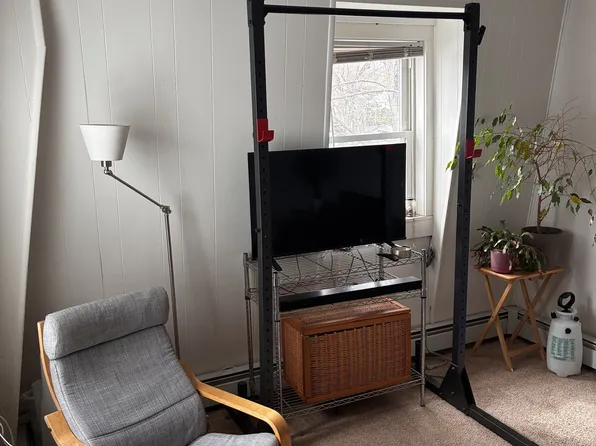 (undisclosed Address), Leominster, MA 01453