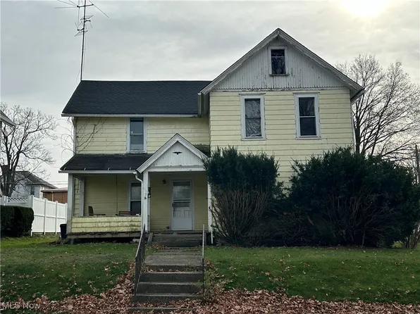 649 E 7th St, Salem, OH 44460