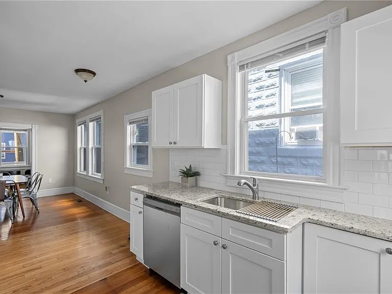 8 Spring St #A — Photo 15