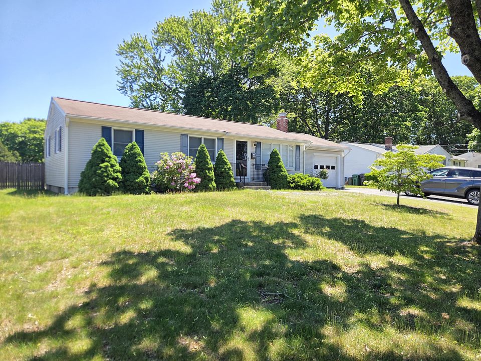 1st image of 128 Moccasin Dr