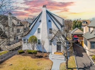 119 Stratford Rd, West Hempstead, NY 11552