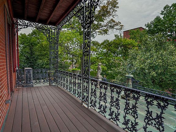 Brand new Timbertech private deck!