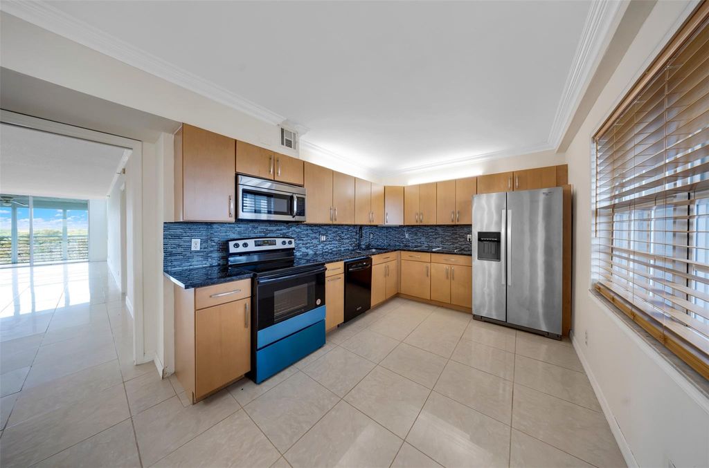 625 Oaks Dr APT 802, photo 7