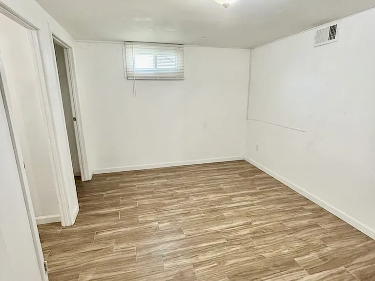 183 Manor Pkwy — Photo 13