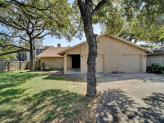 3rd image of 8325 Fathom Cir #B