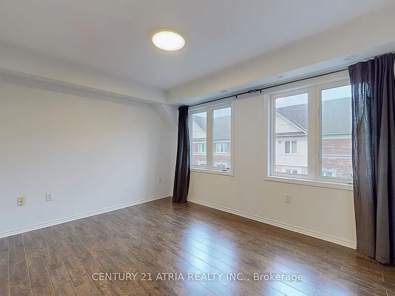 92 Louisbourg Way — Photo 15