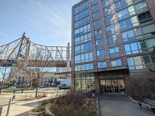 Rented by Spire Group | media 9