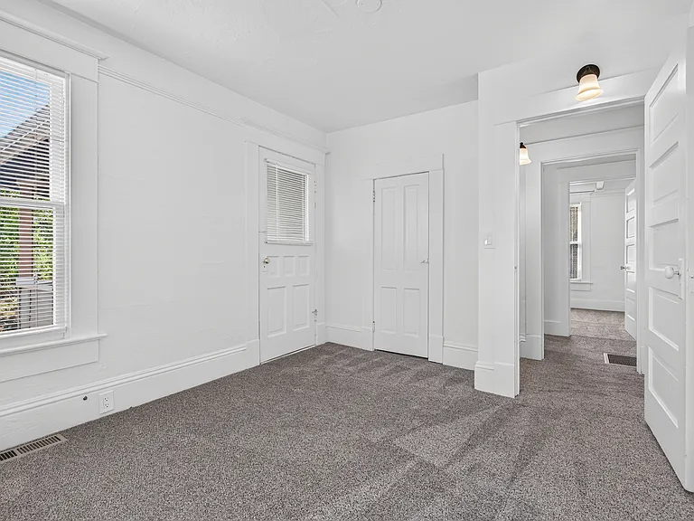 715 N Main St #715 — Photo 12
