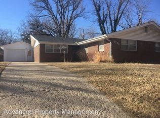 1733 Ranser Rd, Manhattan, KS 66502