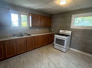 186 Quequechan St APT 3, Fall River, MA 02723